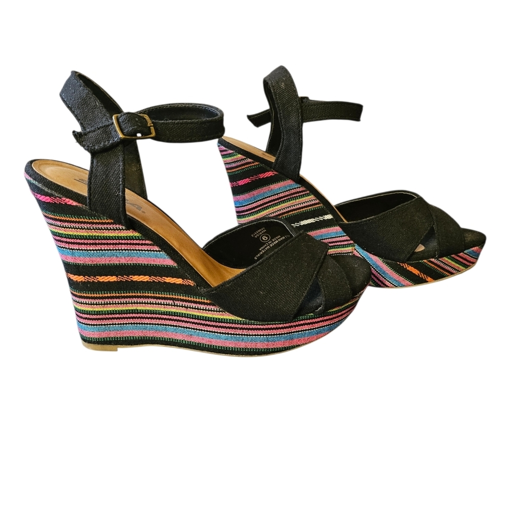 Soda‎ Marisa Serape Striped Platform Wedges | Vibrant Summer Sandals Size 9 - Picture 5 of 6